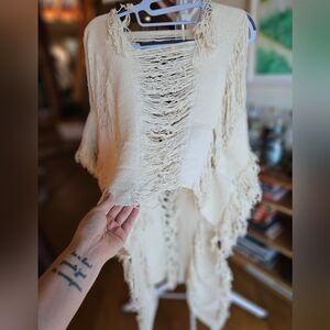 Woven asymmetrical top